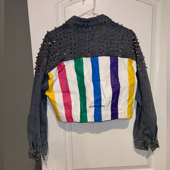 New! Wren + Glory Always Hand Painted Rainbow Spike Denim Jacket 🌈 Large - Picture 10 of 10